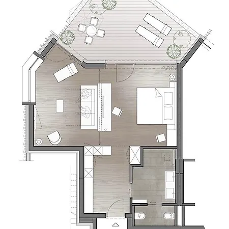 Plattenhof 4*